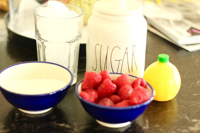 Pink lemonade ingredients