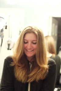 sleek and straight hair by the round brush techniques