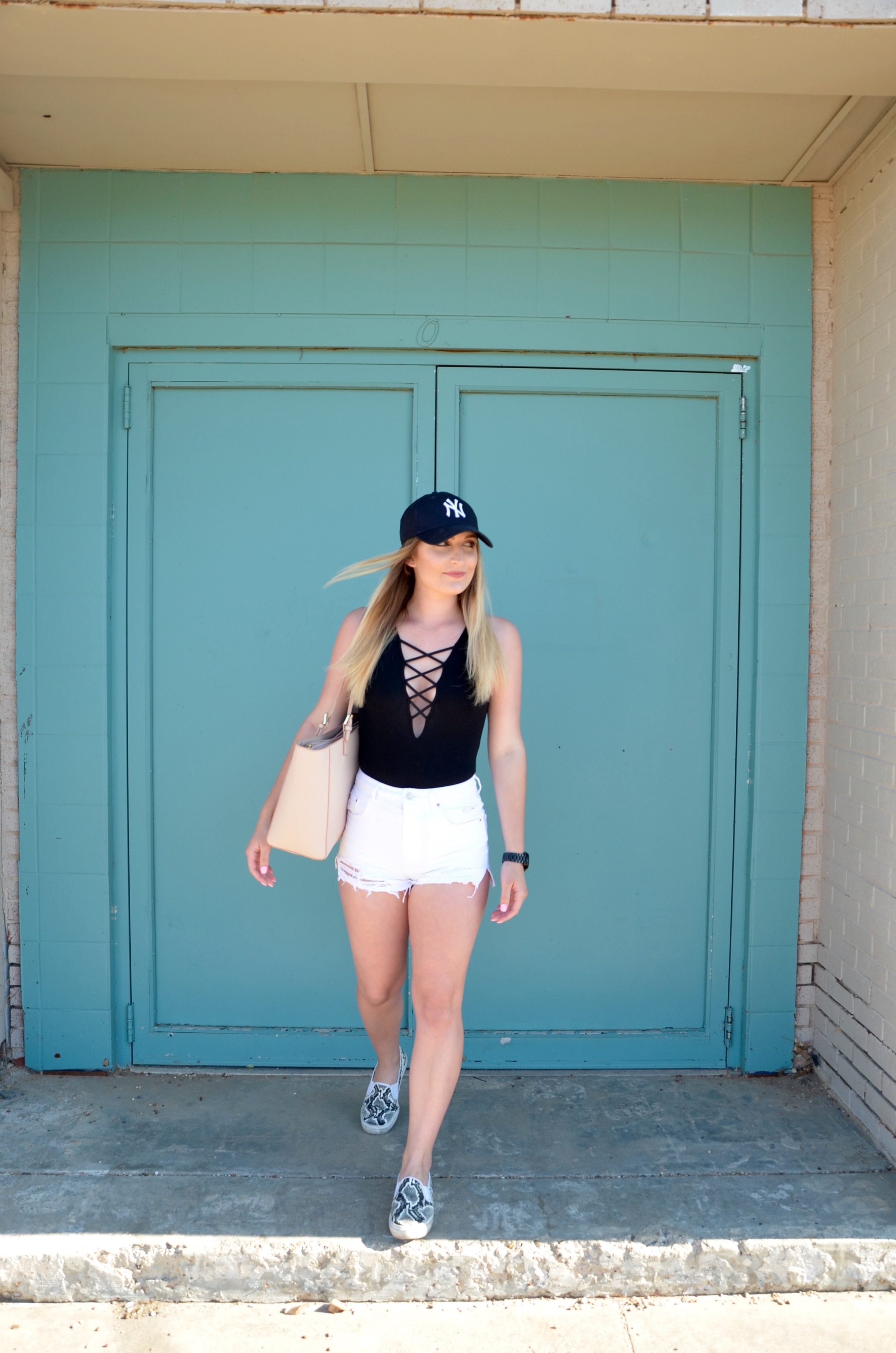 tiptop travel outfit - Travel Outfit Of The Day by popular Texas style blogger Audrey Madison Stowe