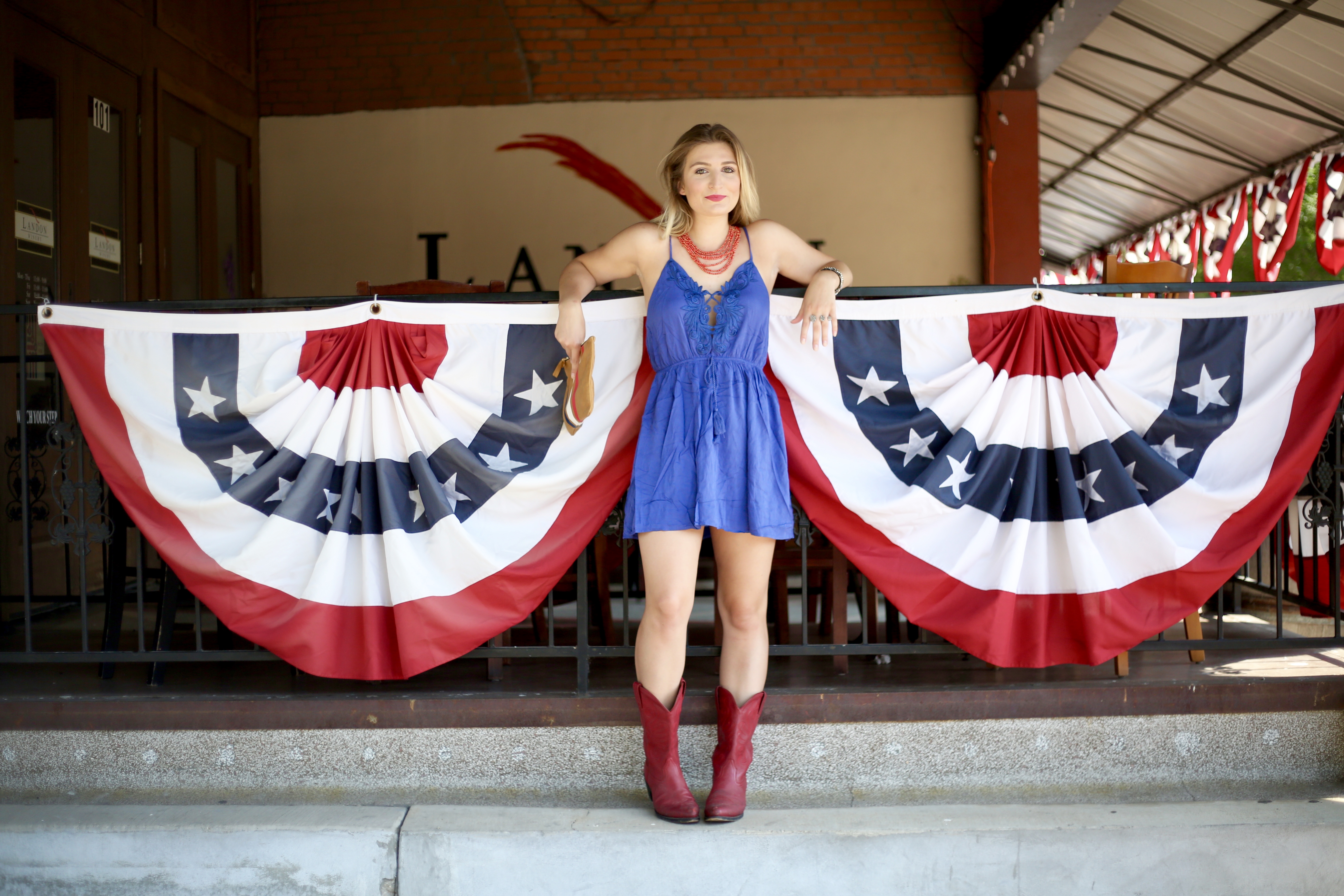 Dallas based fashion blogger July 4th OOTD | AMS Blog