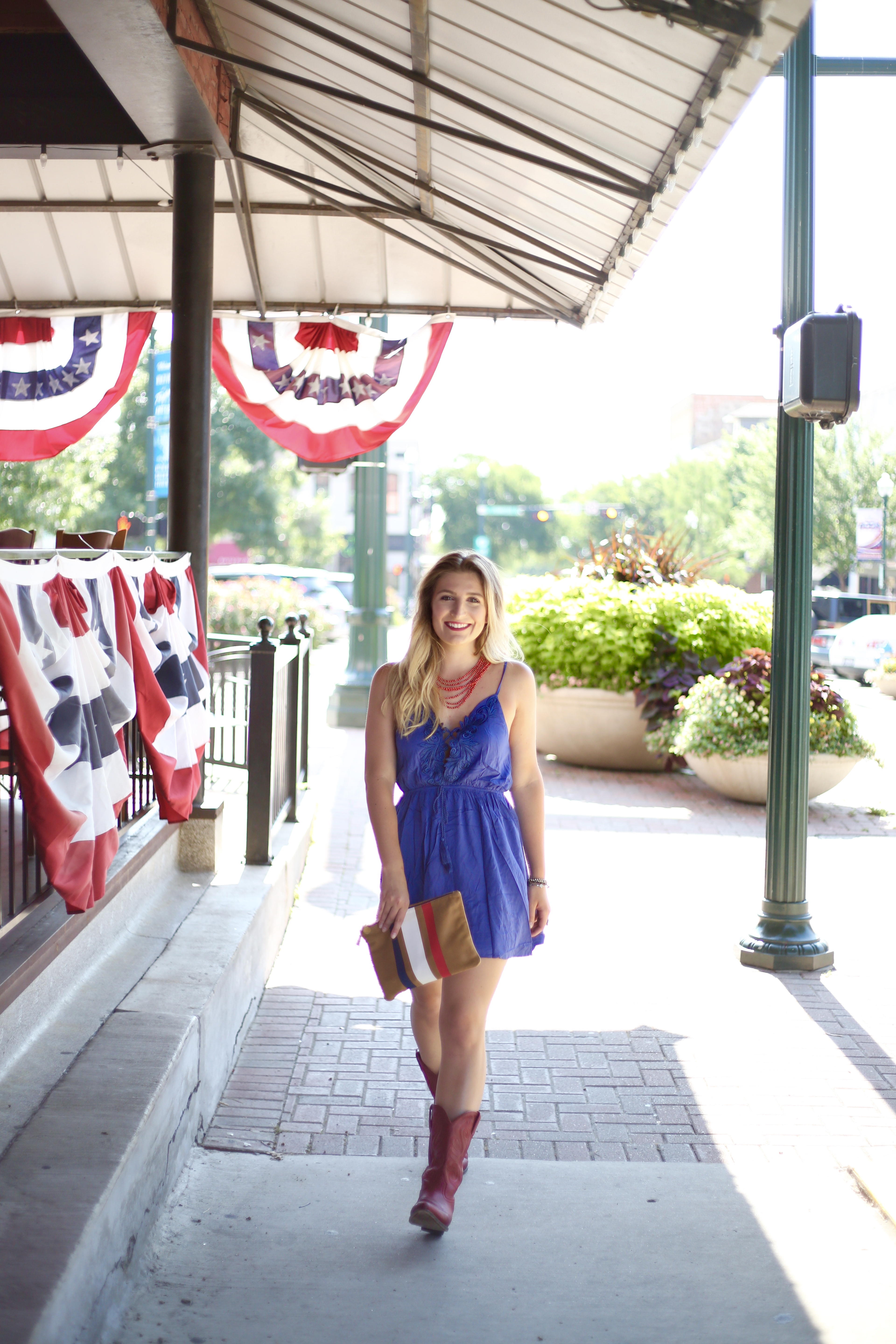 Dallas based fashion blogger July 4th OOTD | AMS Blog