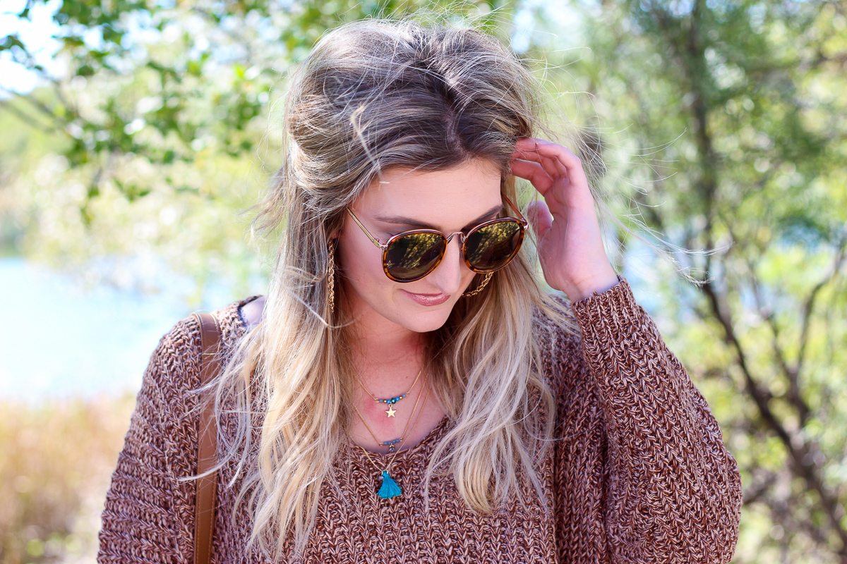 The perfect Fall Brown Chunky Sweater | AMS Blog