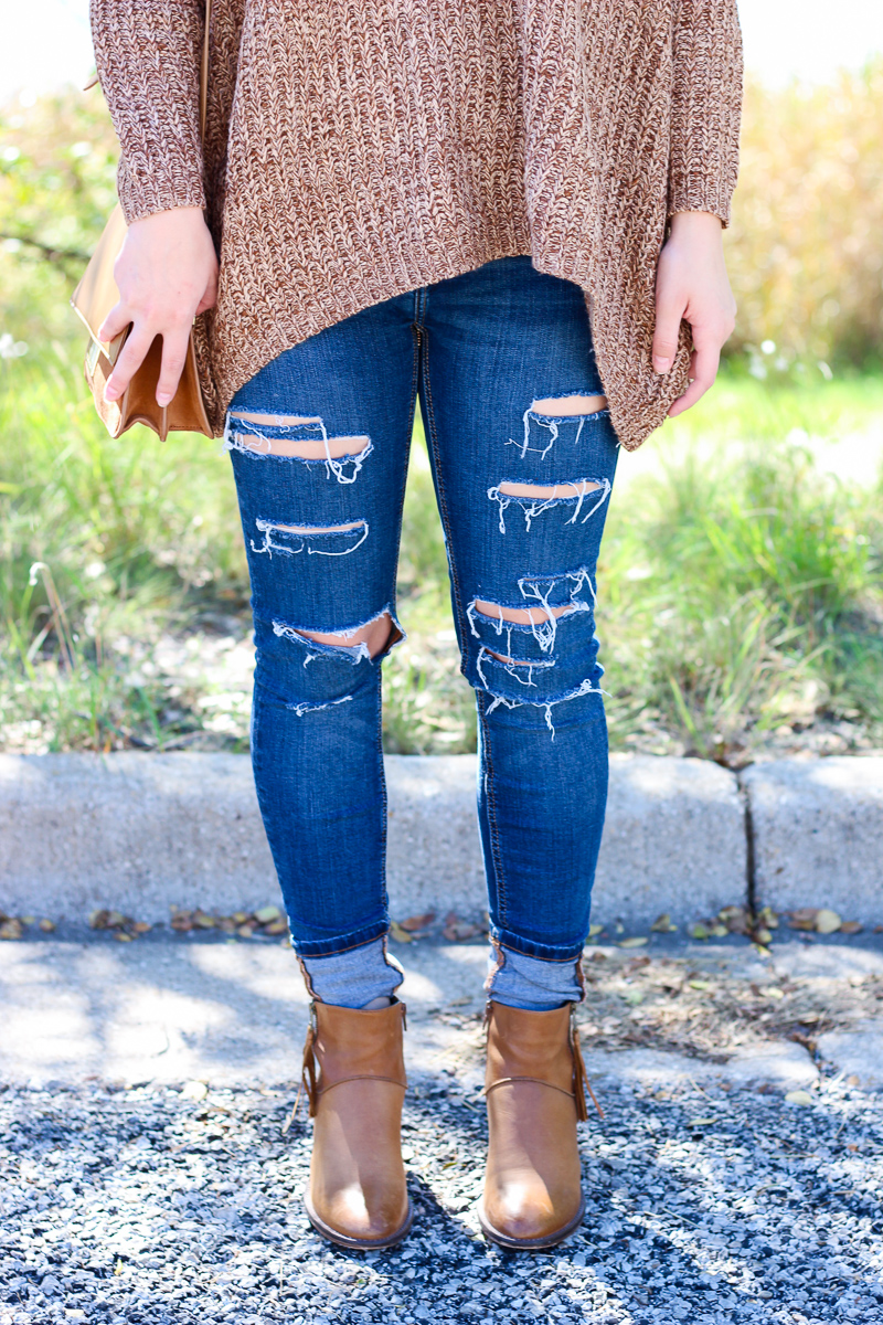 The perfect Fall Brown Chunky Sweater | AMS Blog