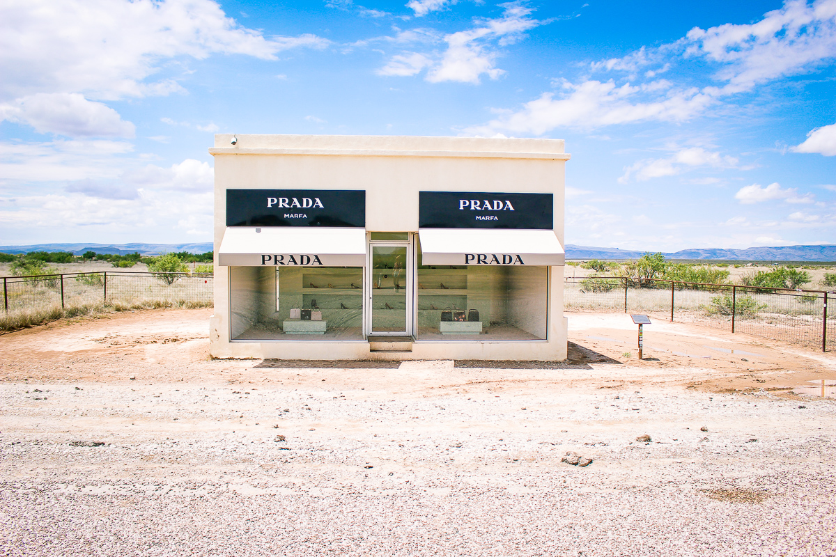 24 Hour Guide to Marfa, Texas | Prada Marfa | West Texas | AMS a fashion and lifestyle college blog |