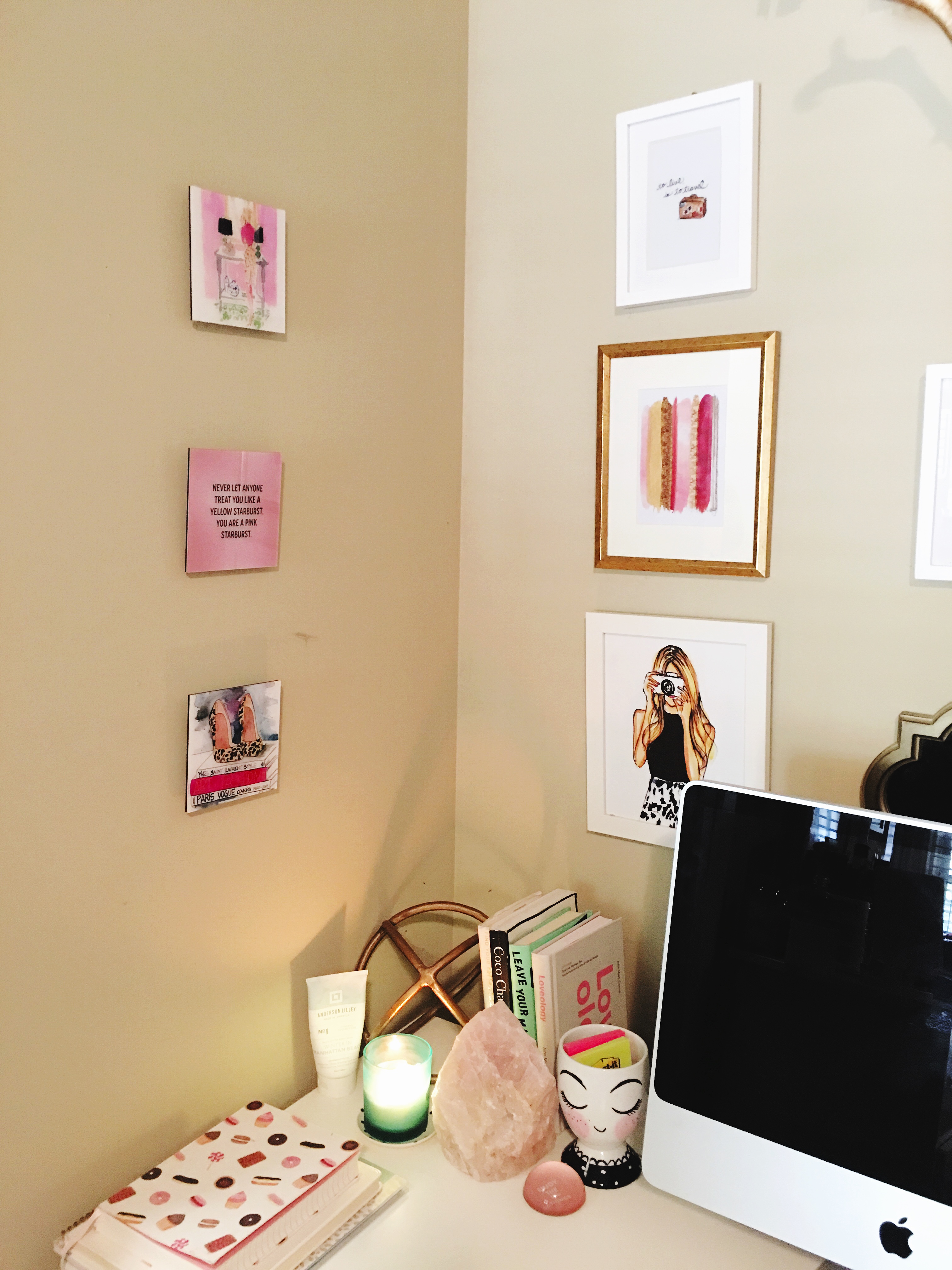 My college desk space | Blogger Office | Audrey Madison Stowe a life and style blog