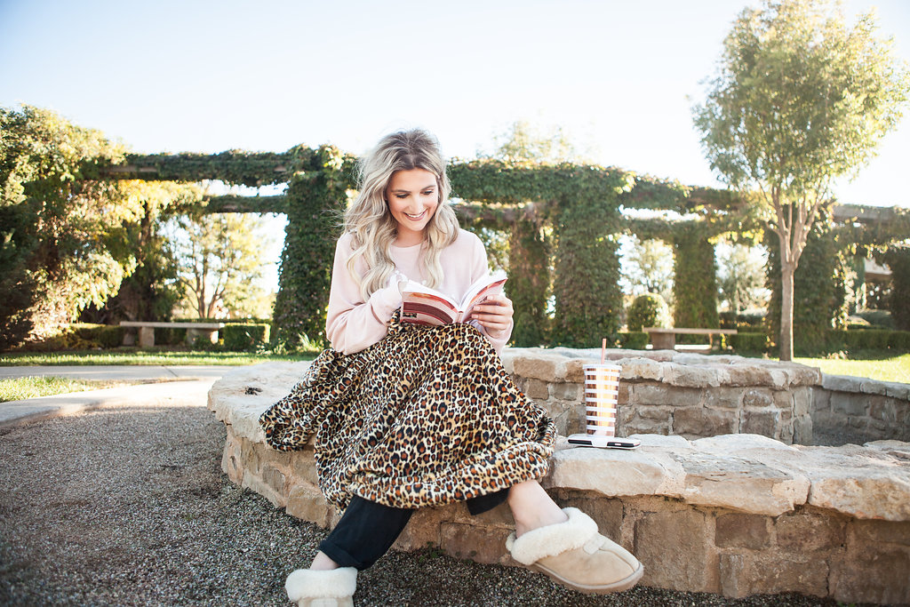 5 Ways I like to Relax | PediPocket | Lubbock life | Audrey Madison Stowe a fashion and lifestyle blogger - 5 Ways To Relax with PediPocket by popular Texas lifestyle blogger, Audrey Madison Stowe