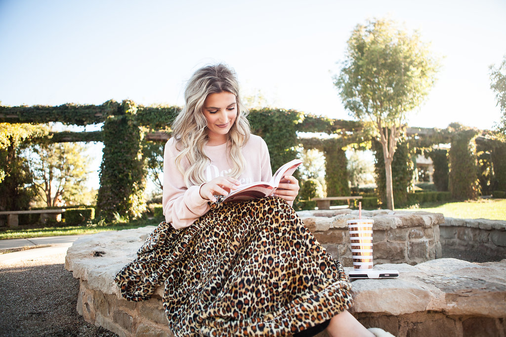 5 Ways I like to Relax | PediPocket | Lubbock life | Audrey Madison Stowe a fashion and lifestyle blogger - 5 Ways To Relax with PediPocket by popular Texas lifestyle blogger, Audrey Madison Stowe