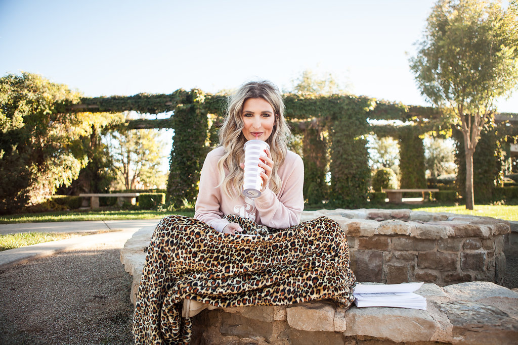 5 Ways I like to Relax | PediPocket | Lubbock life | Audrey Madison Stowe a fashion and lifestyle blogger - 5 Ways To Relax with PediPocket by popular Texas lifestyle blogger, Audrey Madison Stowe