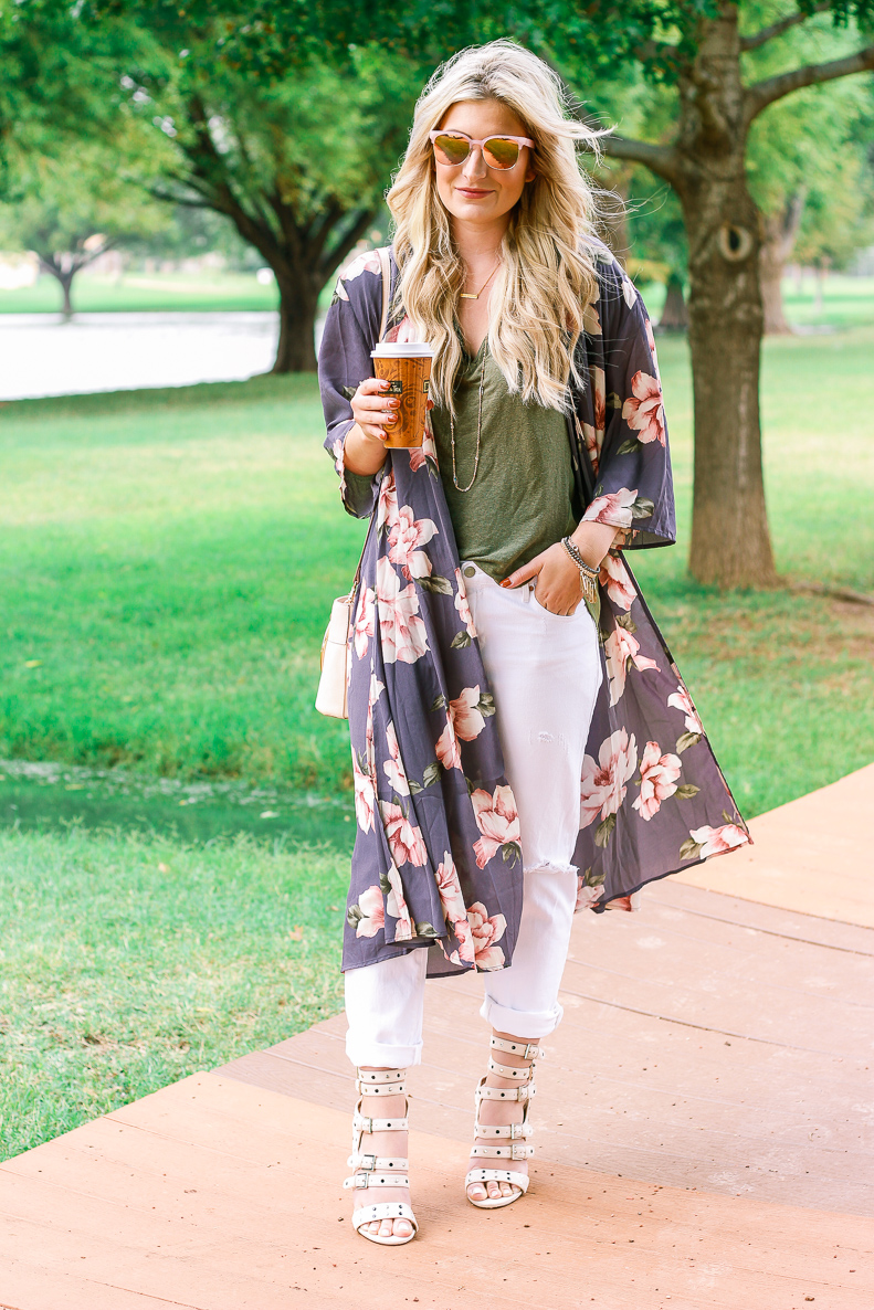 Easy Duster Kimono | Audrey Madison Stowe a fashion and lifestyle blogger