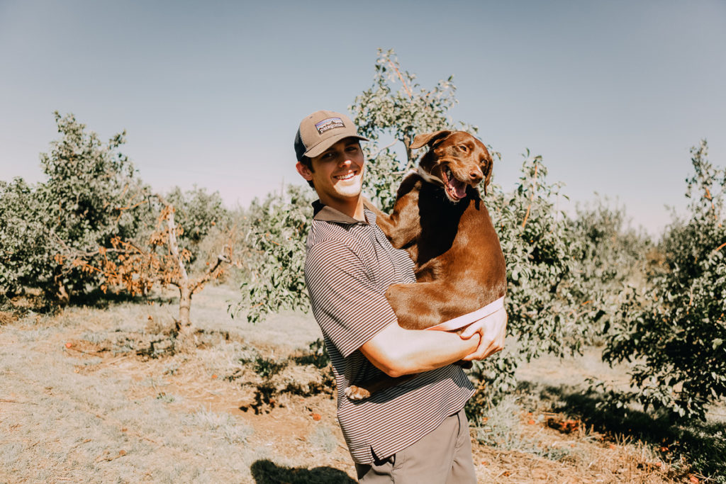 Apple Orchards With Steve Madden Outfit | #GenSteve| Family Day | featured by popular Texas fashion blogger Audrey Madison Stowe