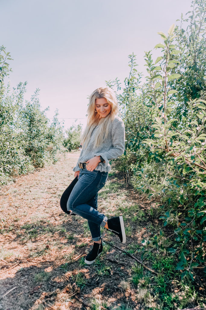 Apple Orchards With Steve Madden Outfit | #GenSteve| Family Day | featured by popular Texas fashion blogger Audrey Madison Stowe