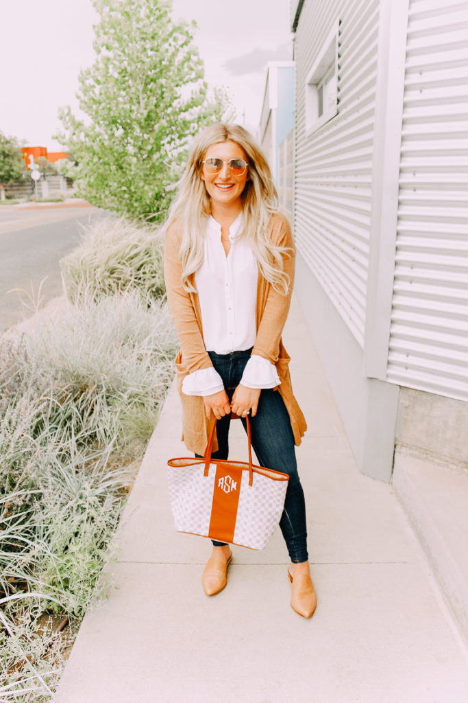 Four Easy Outfits For Casual Workplaces | What to Wear to Work | Audrey Madison Stowe a fashion and lifestyle blogger