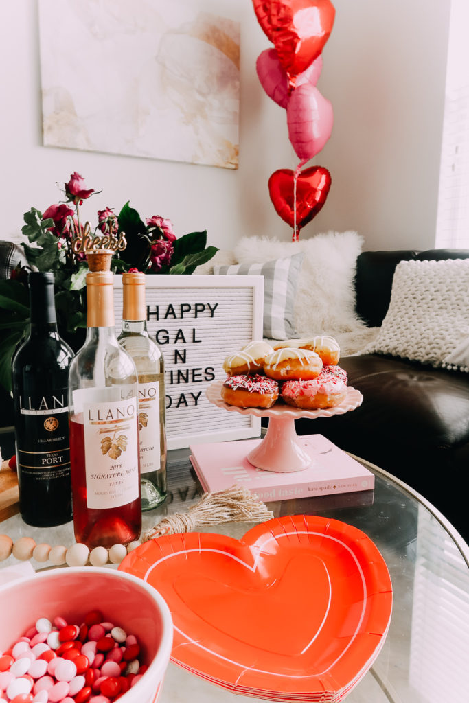 How to Throw a fun Galentine's Pajama Night In | Galentine's Day | Audrey Madison stowe a fashion and lifestyle blogger