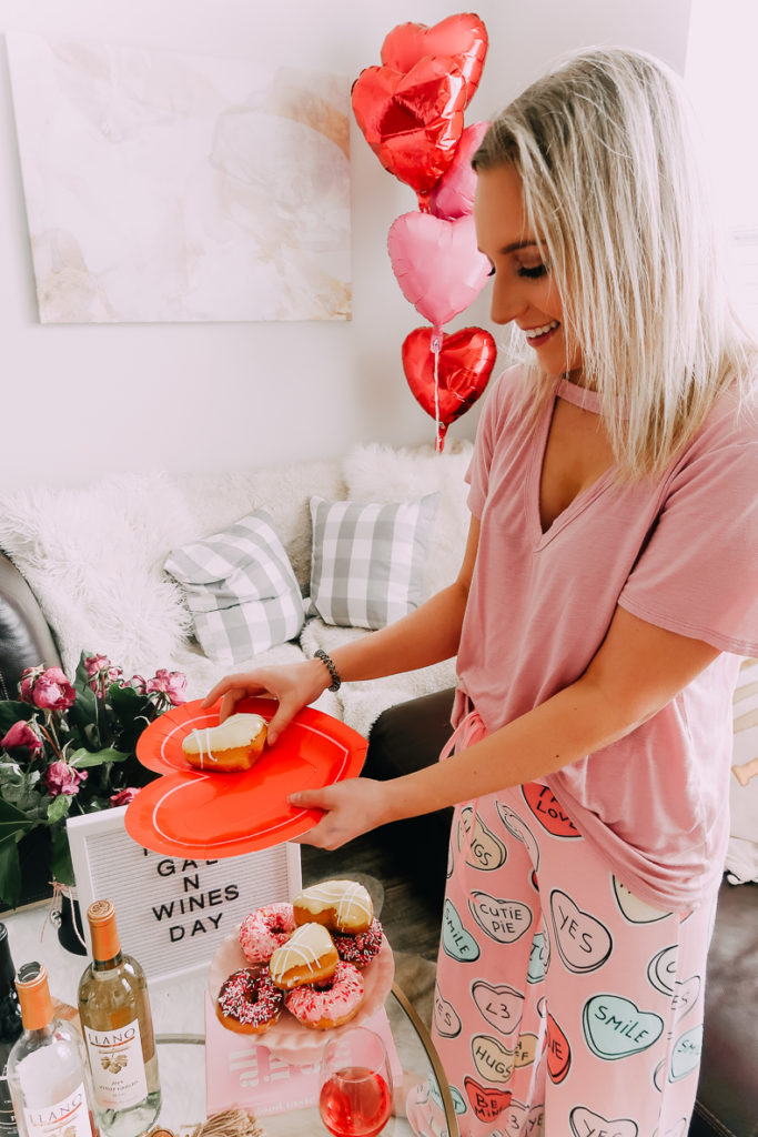 How to Throw a fun Galentine's Pajama Night In | Galentine's Day | Audrey Madison stowe a fashion and lifestyle blogger