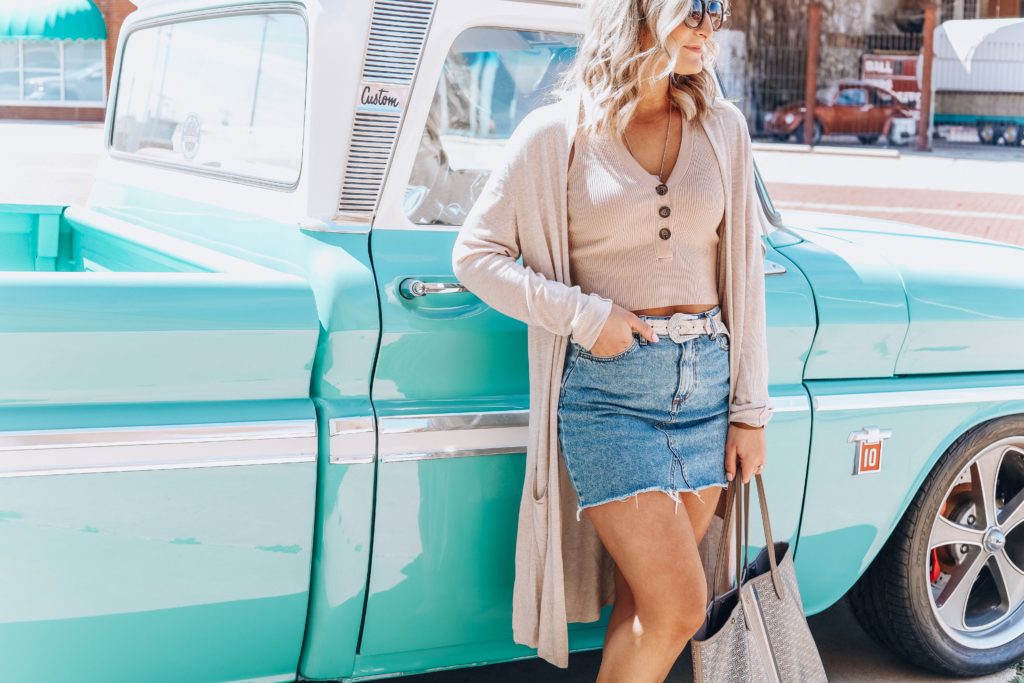 Styling A Denim Skirt | Texas Blogger | Audrey Madison Stowe a fashion and lifestyle blogger