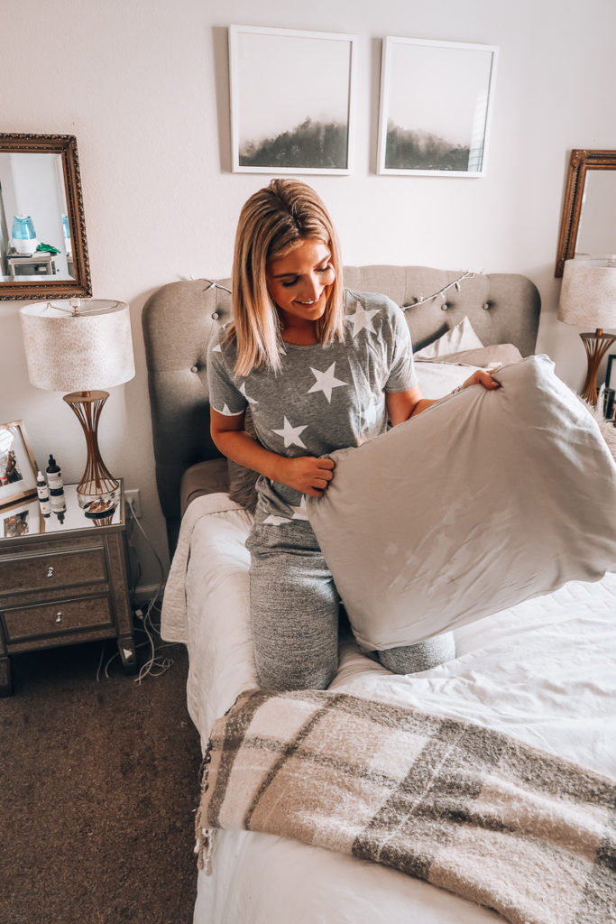 $26 Silk Pillowcase You will Love | Mulberry silk pillowcase | Audrey Madison Stowe A fashion and lifestyle blogger in Texas