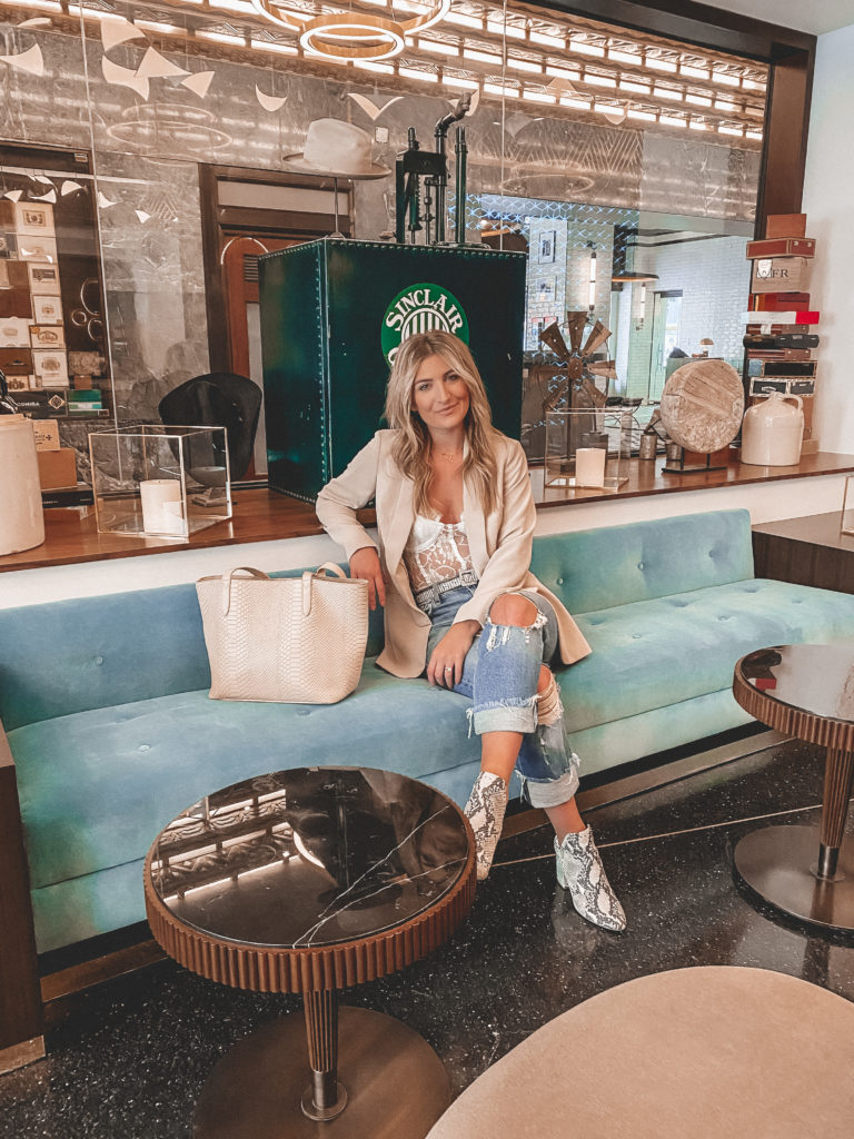 What to Do in Fort Worth, Texas | Travel Diaries | Audrey Madison Stowe a fashion and lifestyle blogger