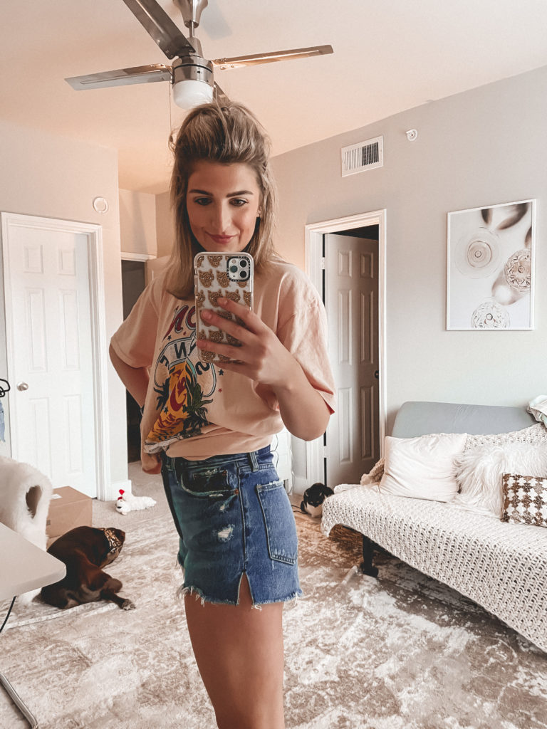 Top 4 Pairs of Denim Shorts I'm Currently Loving | Audrey Madison Stowe a fashion and lifestyle blogger