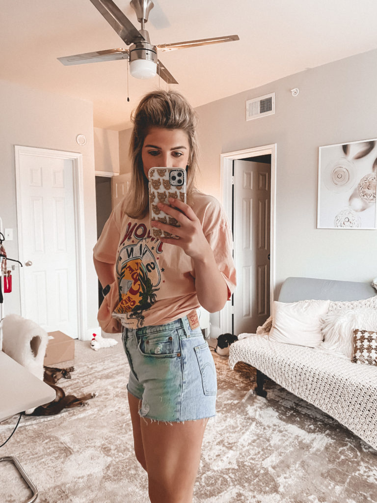 Top 4 Pairs of Denim Shorts I'm Currently Loving | Audrey Madison Stowe a fashion and lifestyle blogger