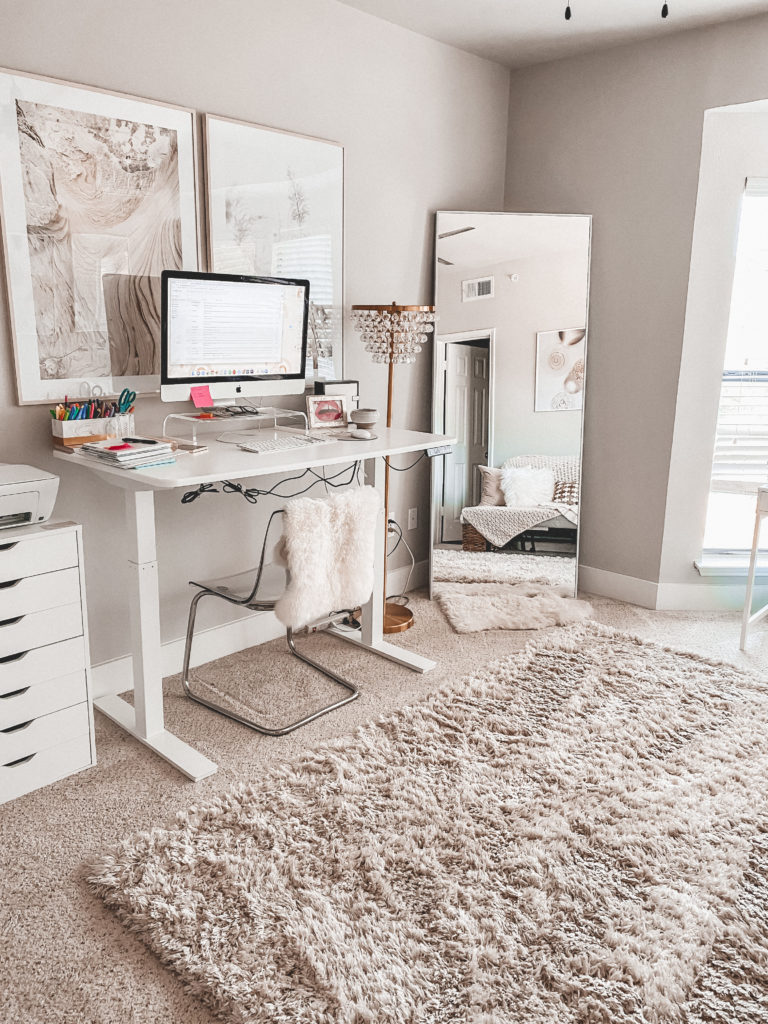 How A New Rug Can Change Up Your Whole Space | Home Office | Audrey Madison Stowe a fashion and lifestyle blogger