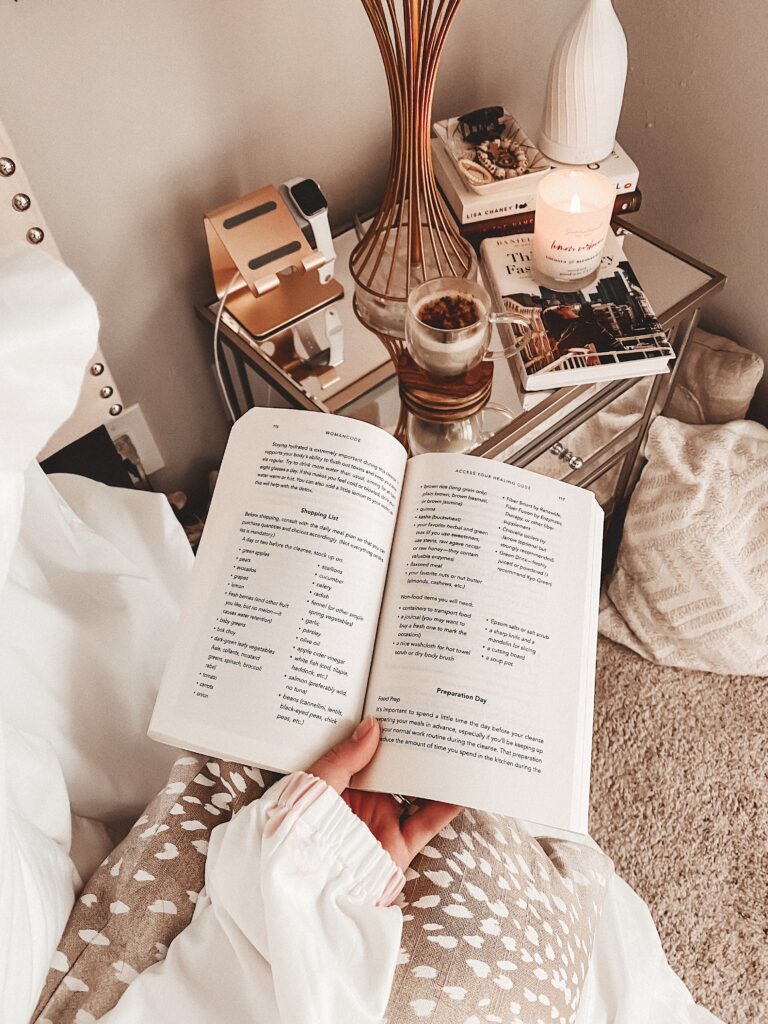 Summer Reading List | Books I loved | Audrey Madison Stowe a fashion and lifestyle blogger