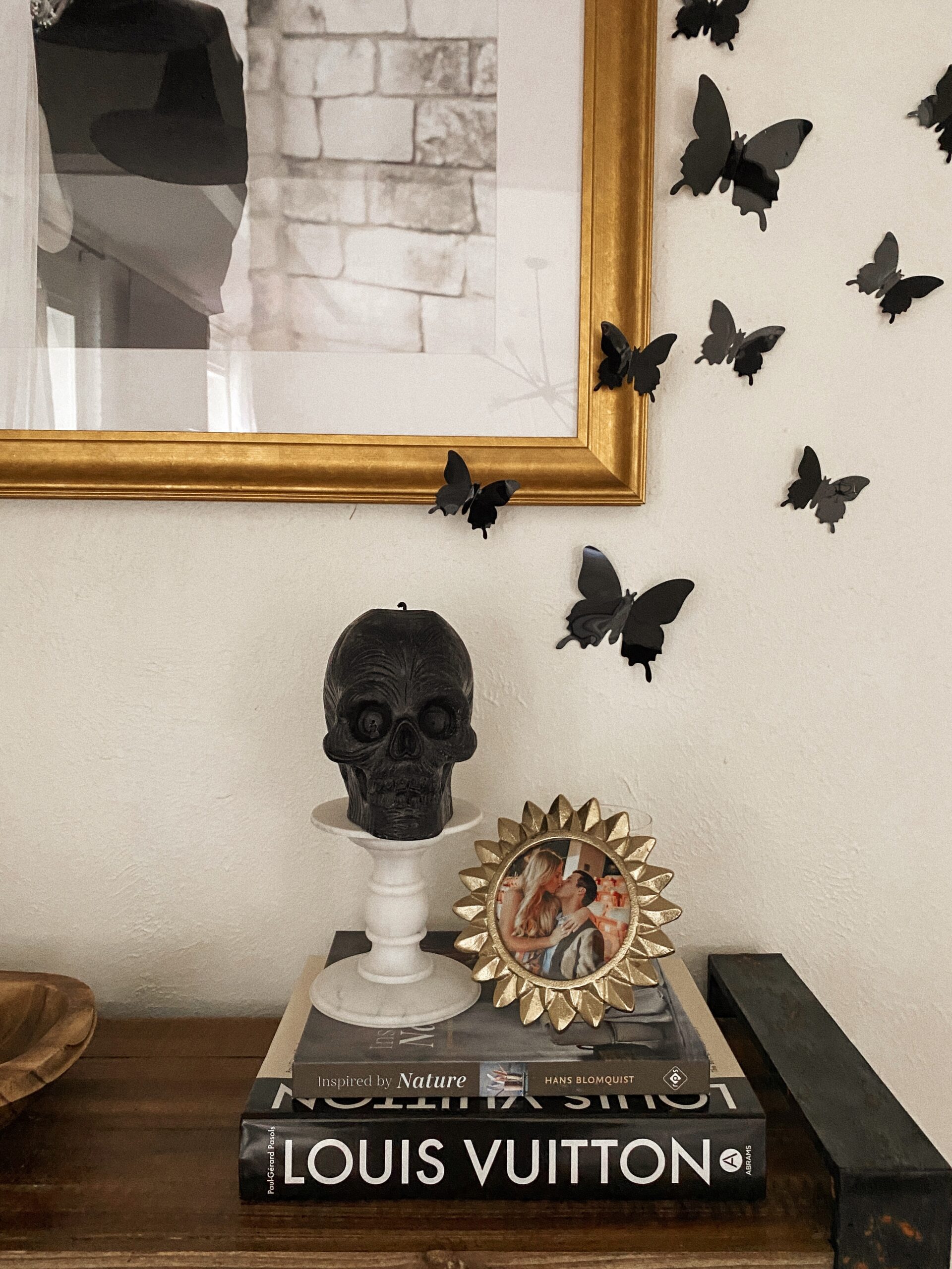 Entryway Halloween Spooky Decor | Spooky Chic | Skeleton |