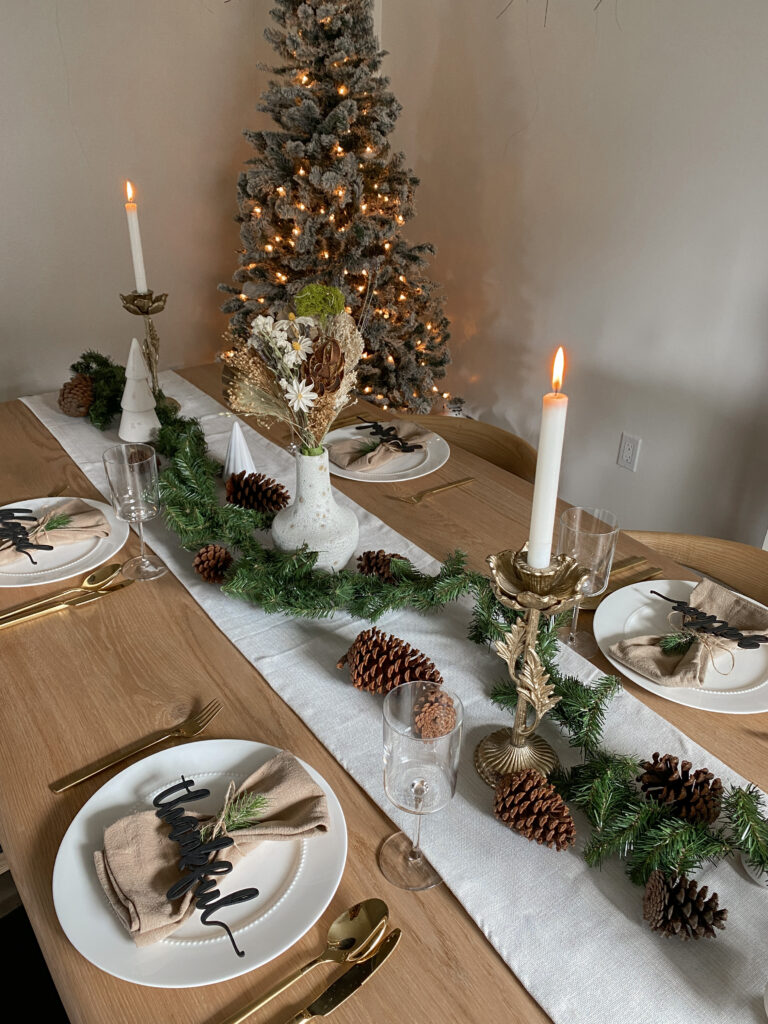 Neutral Christmas Decor | How To Decorate your Dining Table this Season