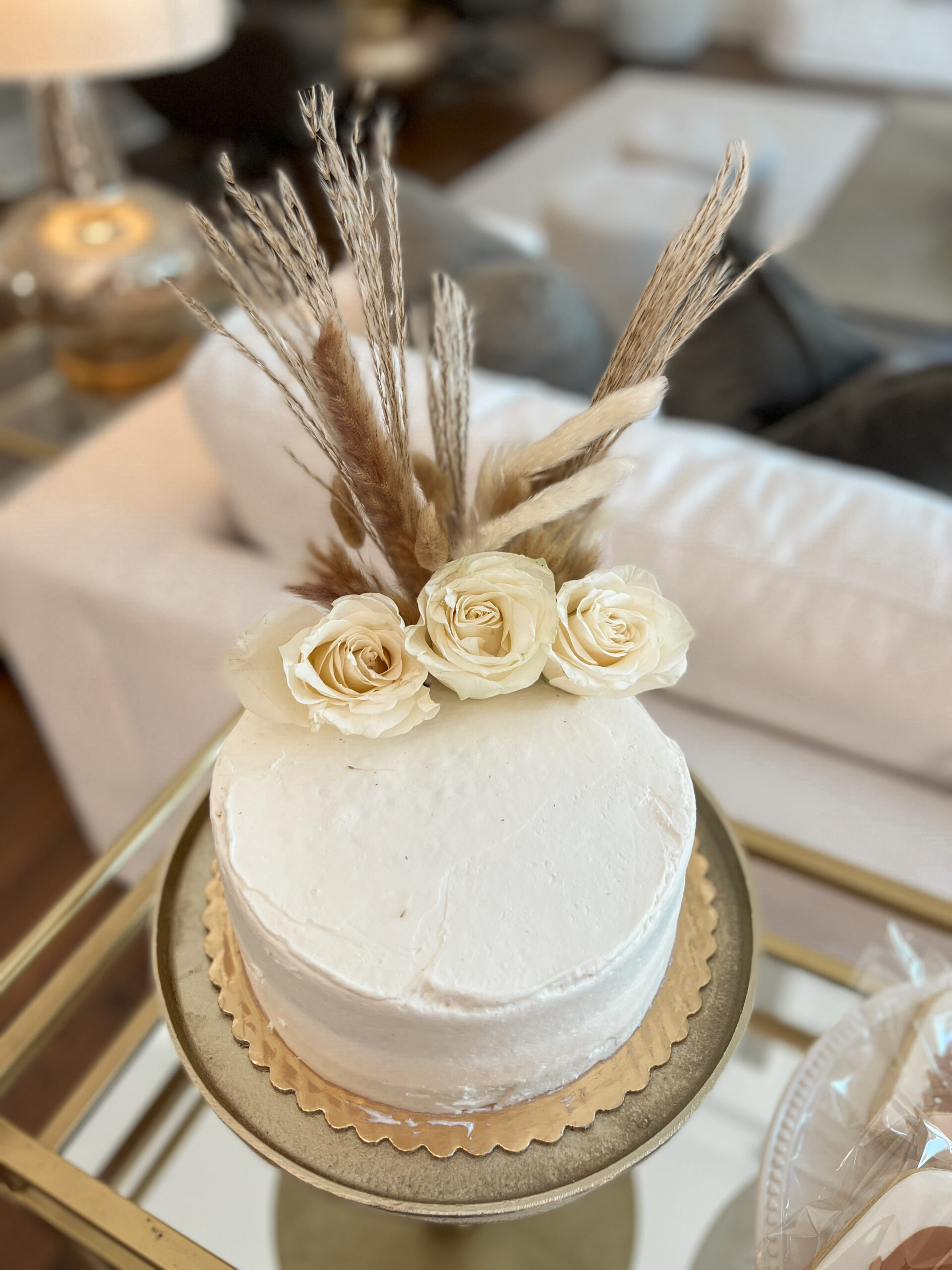 Neutral Cake for Baby Shower