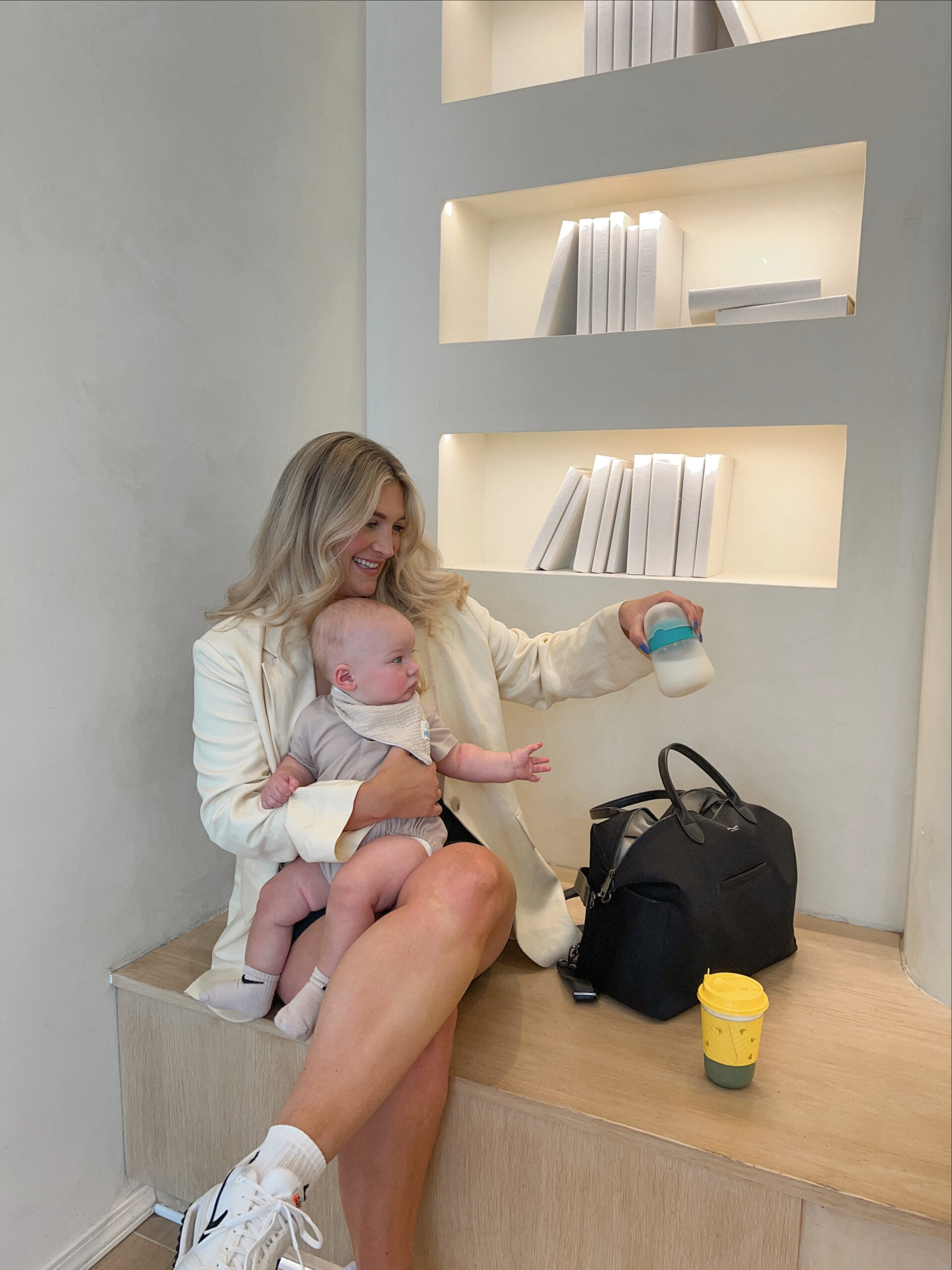 Aesthetic mom inspo ,mom and baby photos, baby must haves